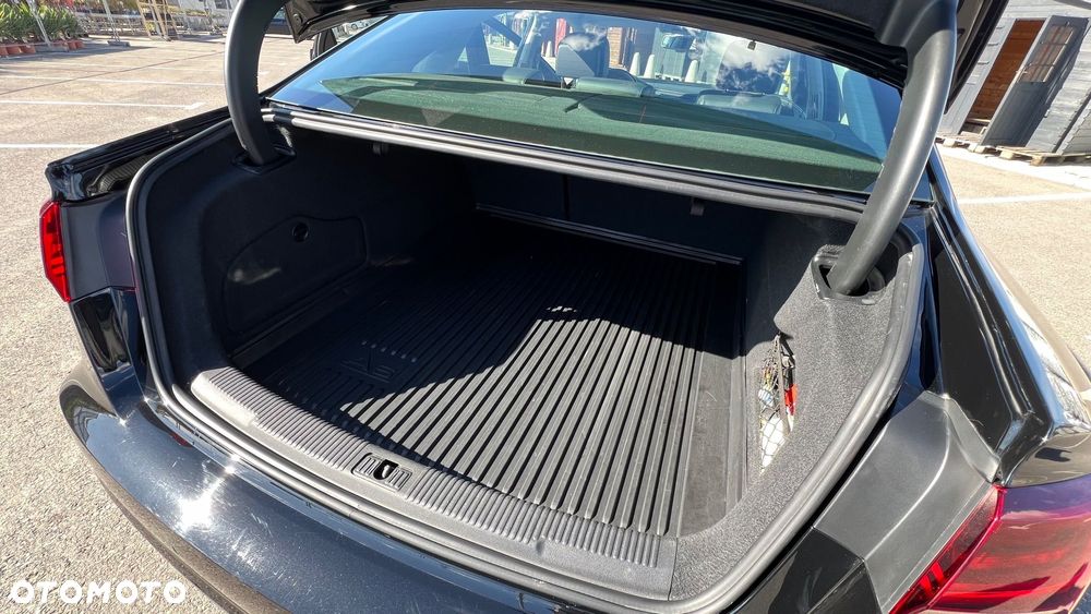 Audi A6 Limousine 2.0 TDI ultra S tronic - 10