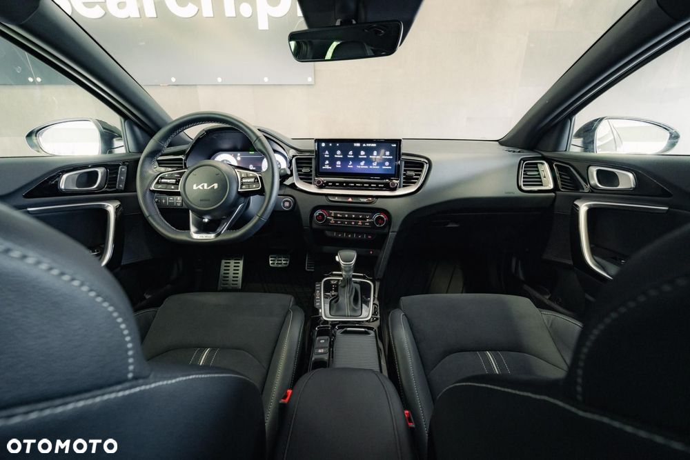 Kia ProCeed 1.5 T-GDI GT Line DCT - 11