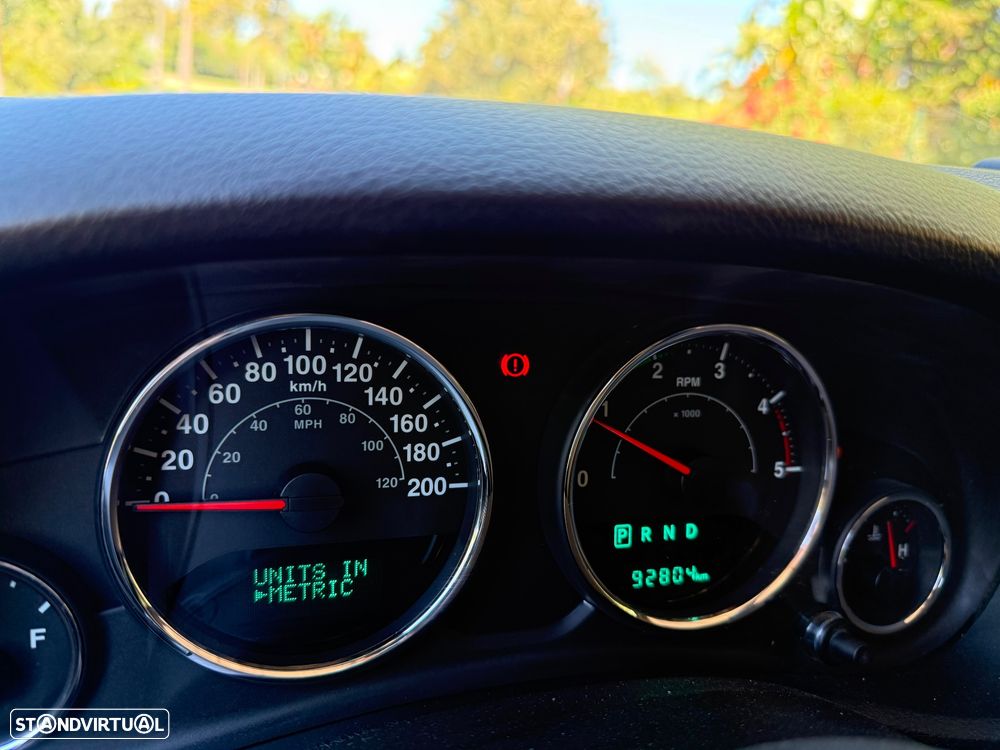 Jeep Wrangler Unlimited 2.8 CRD ATX Sahara Adventure Edition - 21