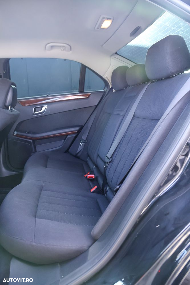 Mercedes-Benz E 220 CDI BlueEfficiency Aut. - 11