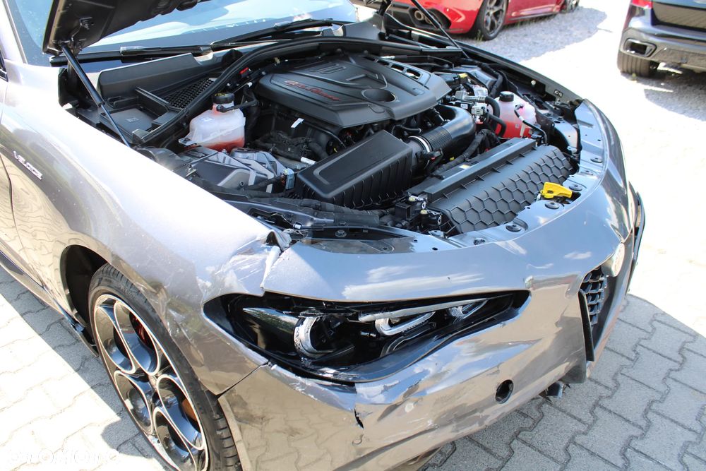 Alfa Romeo Giulia 2.0 Turbo Veloce Q4 - 12