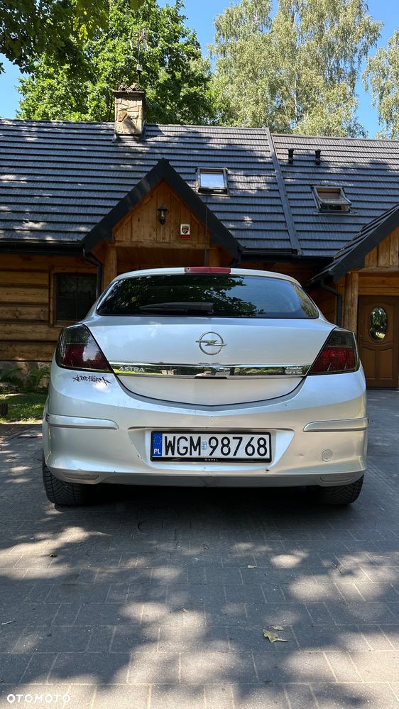 Opel Astra 1.8 Cosmo - 4