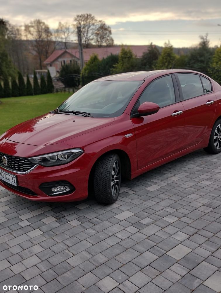 Fiat Tipo 1.4 16v Lounge EU6d - 1