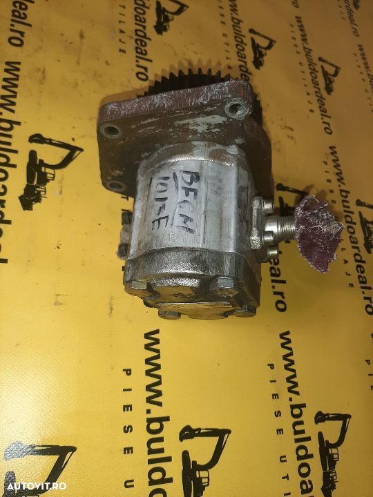 Pompa comenzi excavator O&K cod. 2244989 L /F-11990558 - 1