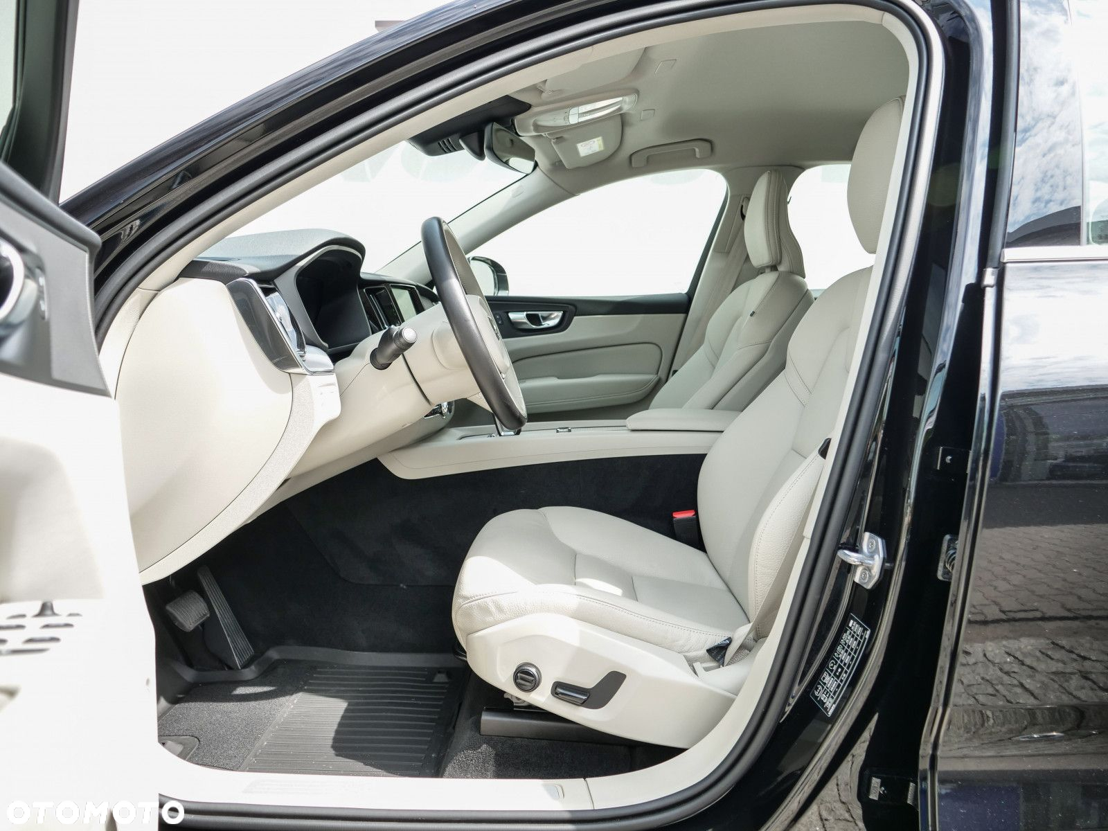 Volvo XC 60 - 13