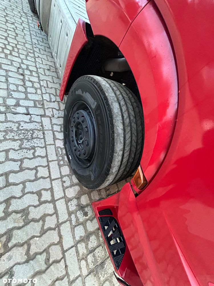 Mercedes-Benz Actros - 4