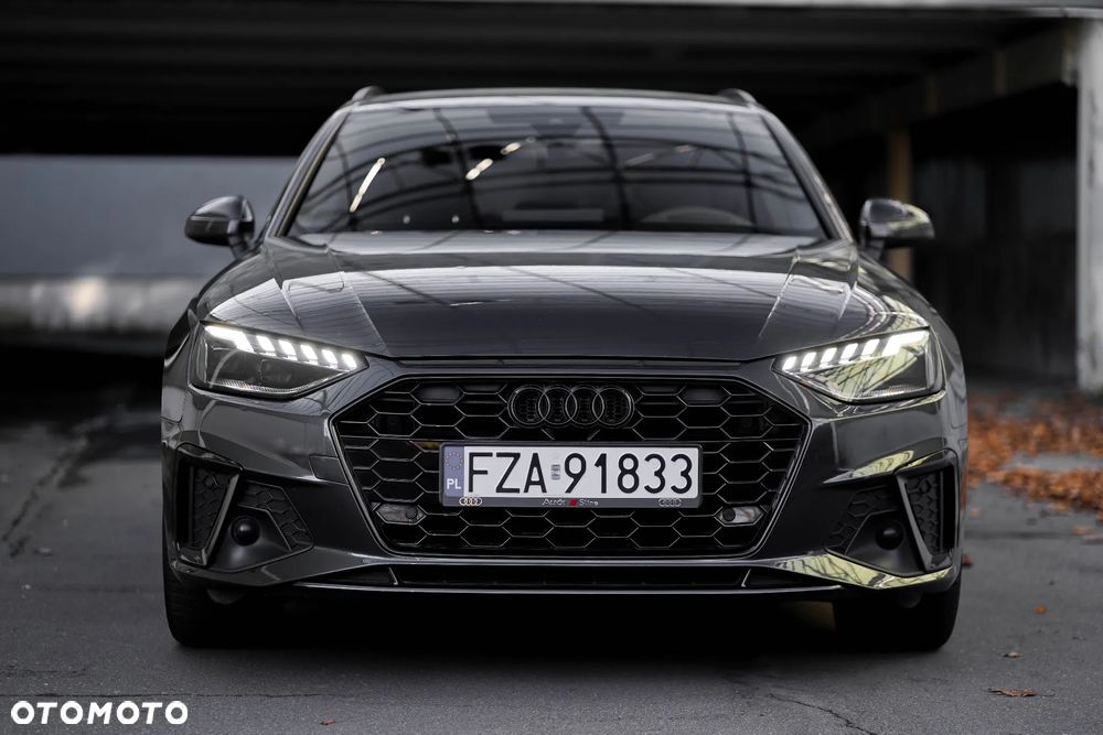 Audi A4 Avant 40 TDI quattro S tronic - 3