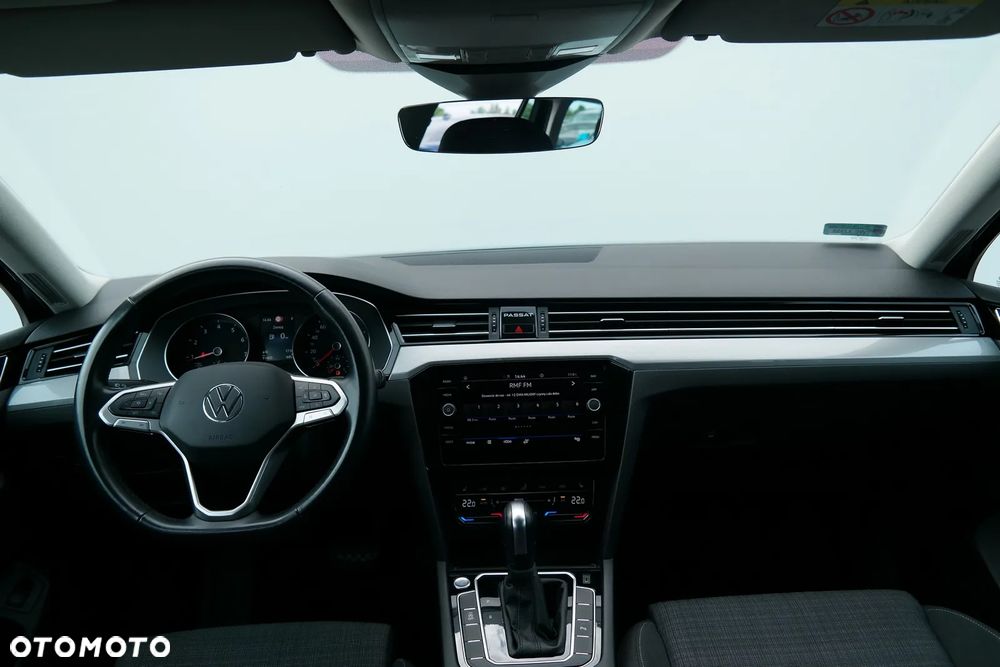 Volkswagen Passat 2.0 TSI Business DSG - 14