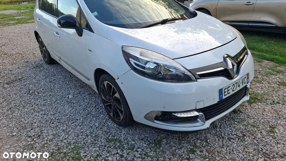 Renault Scenic - 1