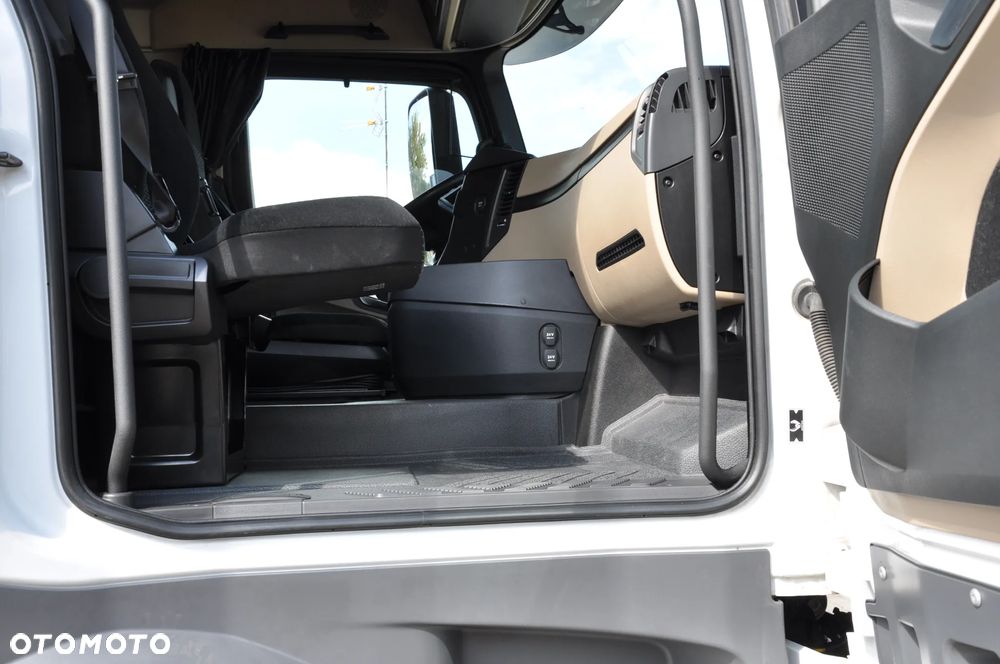 Mercedes-Benz Actros bez retardera - 8
