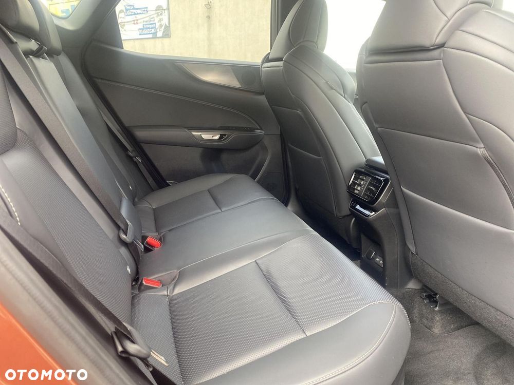 Lexus NX 350h F Sport AWD - 15