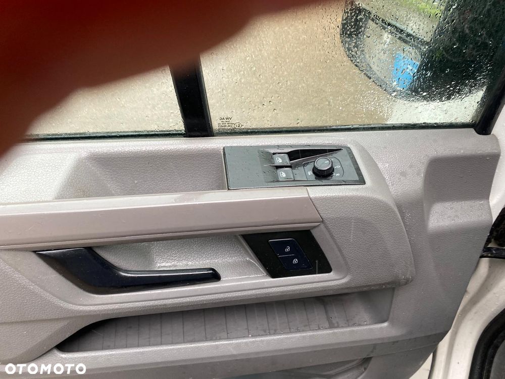 Volkswagen Crafter - 10