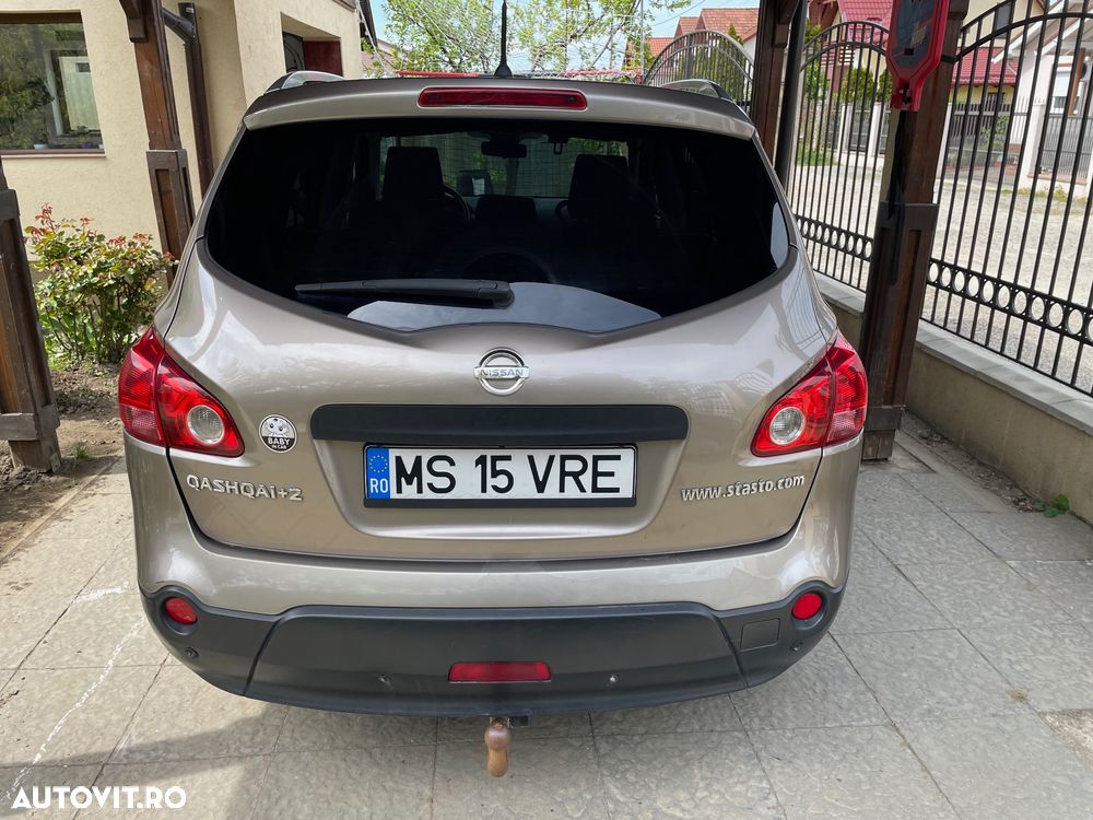 Nissan Qashqai+2 2.0 Tekna - 11