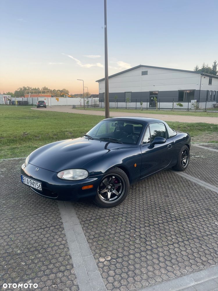 Mazda MX-5 1.6i 16V - 1