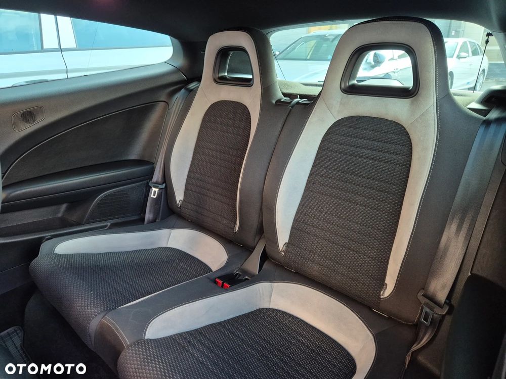 Volkswagen Scirocco - 14