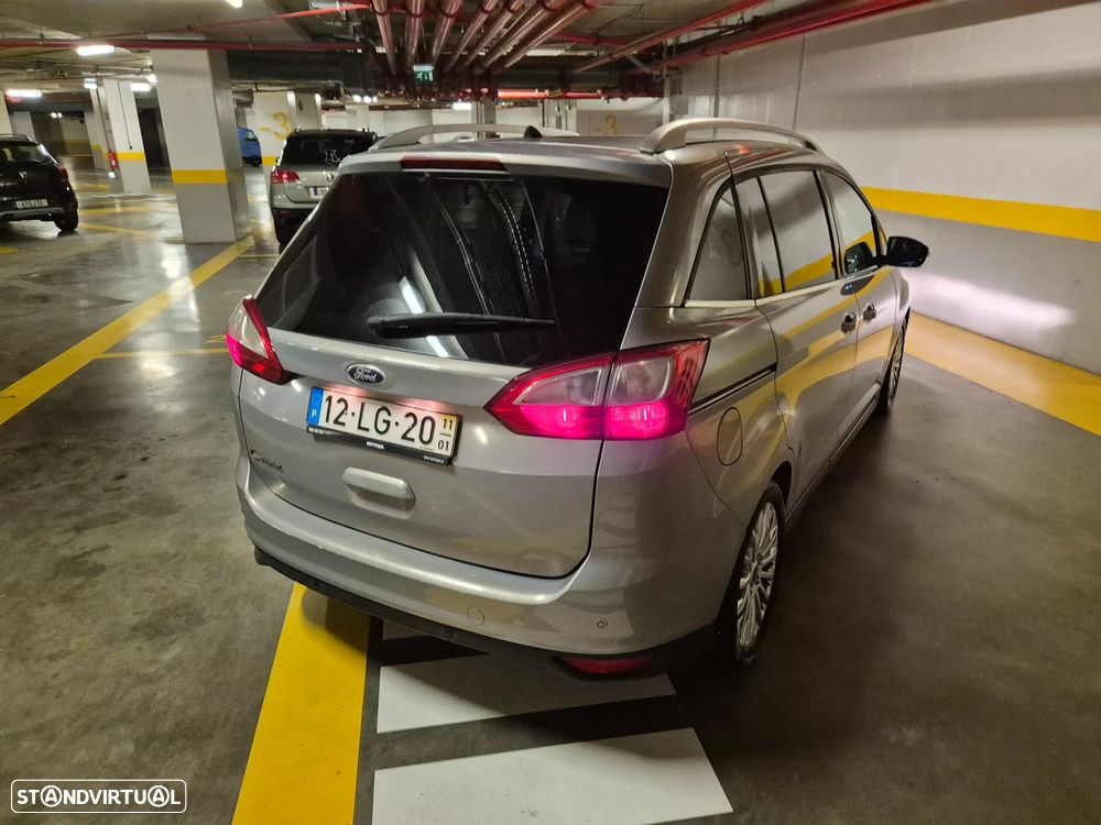 Ford Grand C-Max 1.6 TDCi Titanium - 18