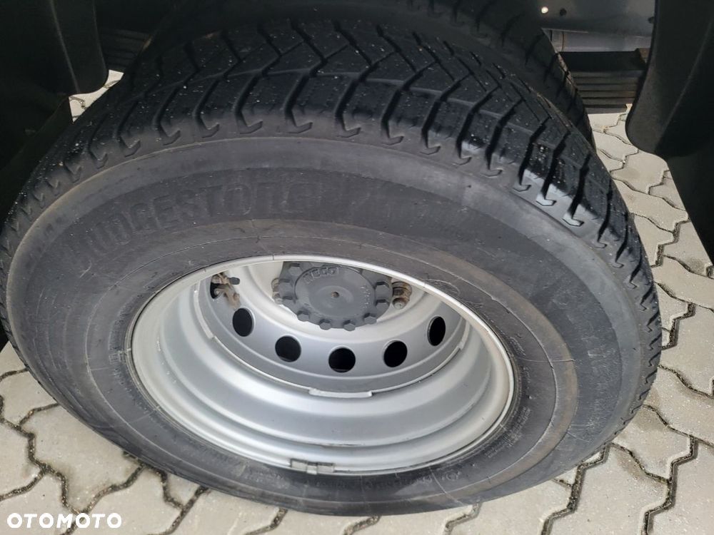 Iveco 70C18A8  Automat. Auto z 2 letnią Gwarancją - 17