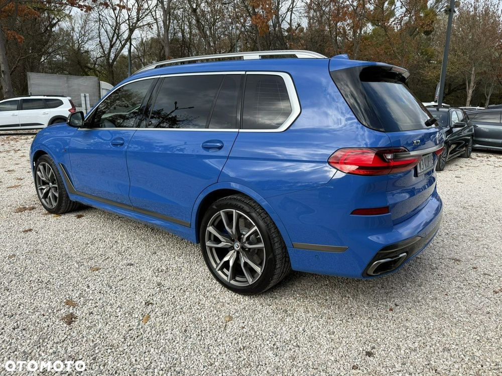 BMW X7 M50i sport - 16