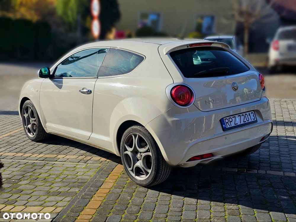 Peugeot 308 2.0 HDi Premium - 23