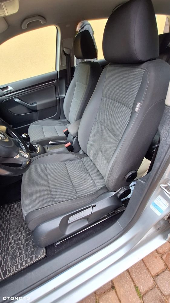 Volkswagen Golf 1.6 TDI Comfortline - 15