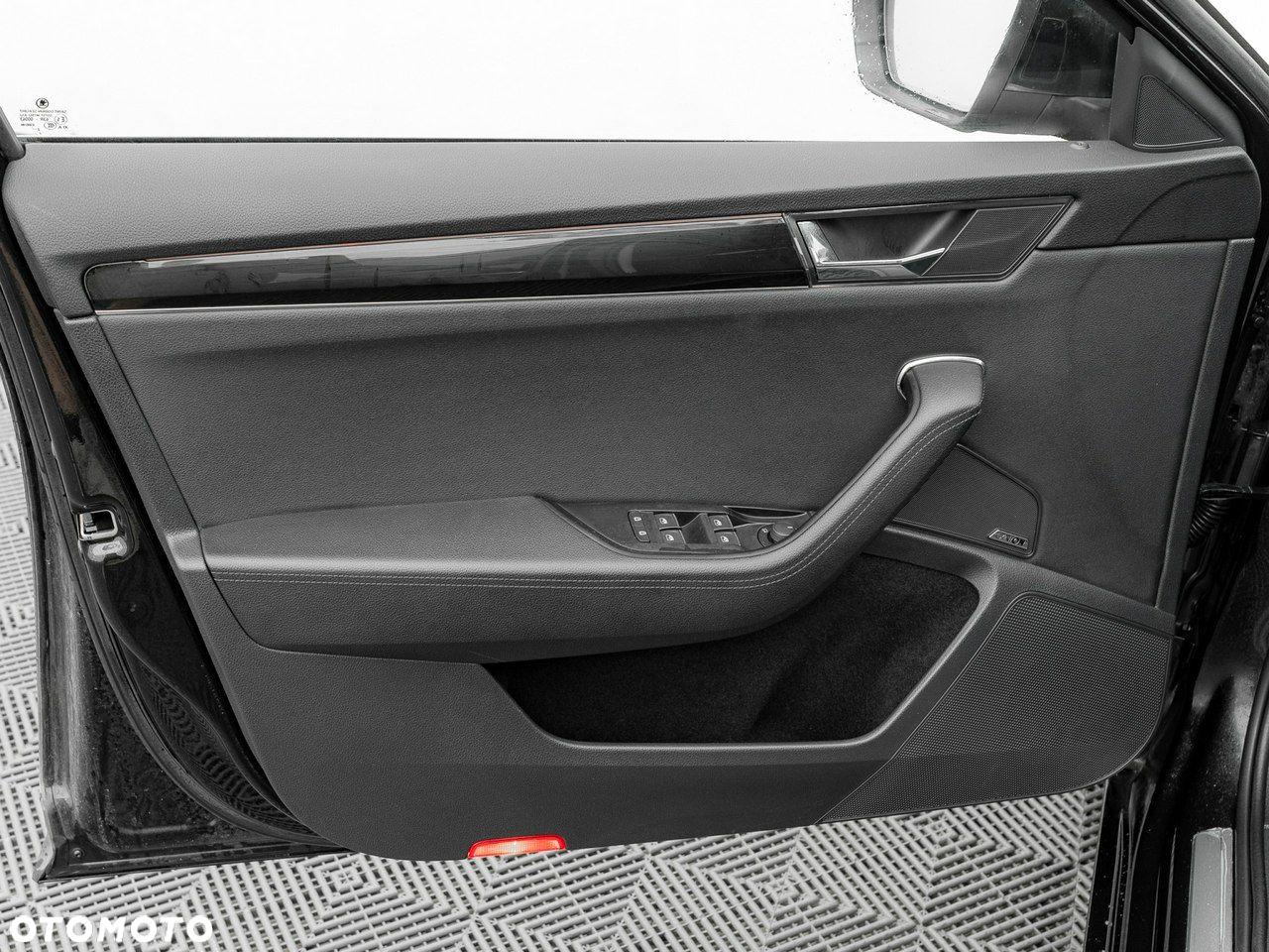 Skoda Superb 2.0 TSI 4x4 L&K DSG - 13