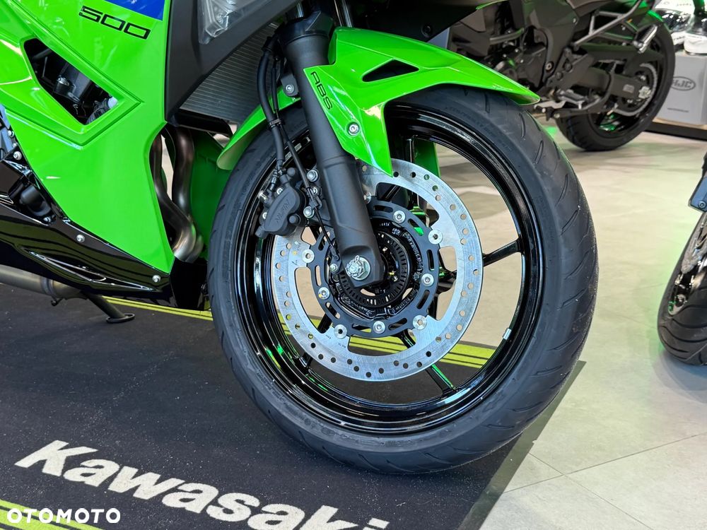Kawasaki Ninja - 7