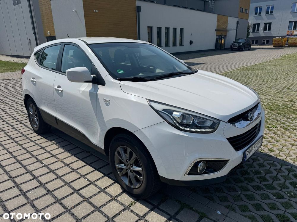 Hyundai ix35 1.6 2WD Fifa World Cup Edition - 1
