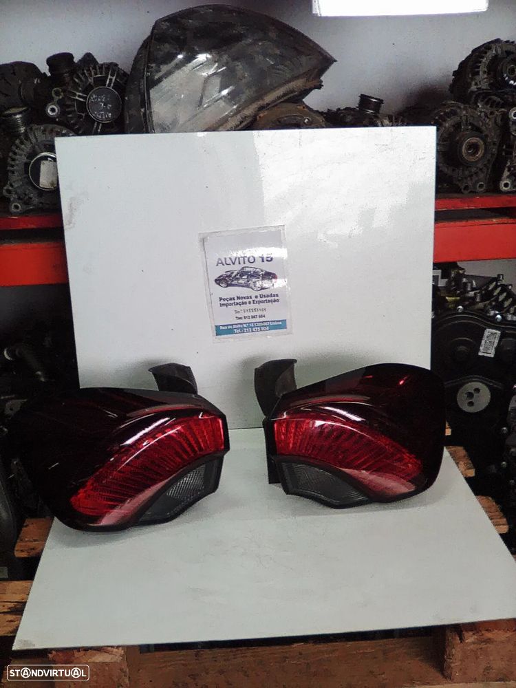 Farolim / farolins Fiat Tipo 2021  só direito - 1