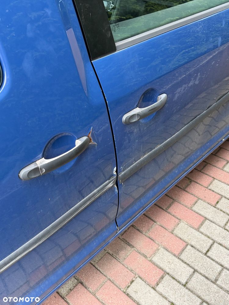 Volkswagen Caddy - 6