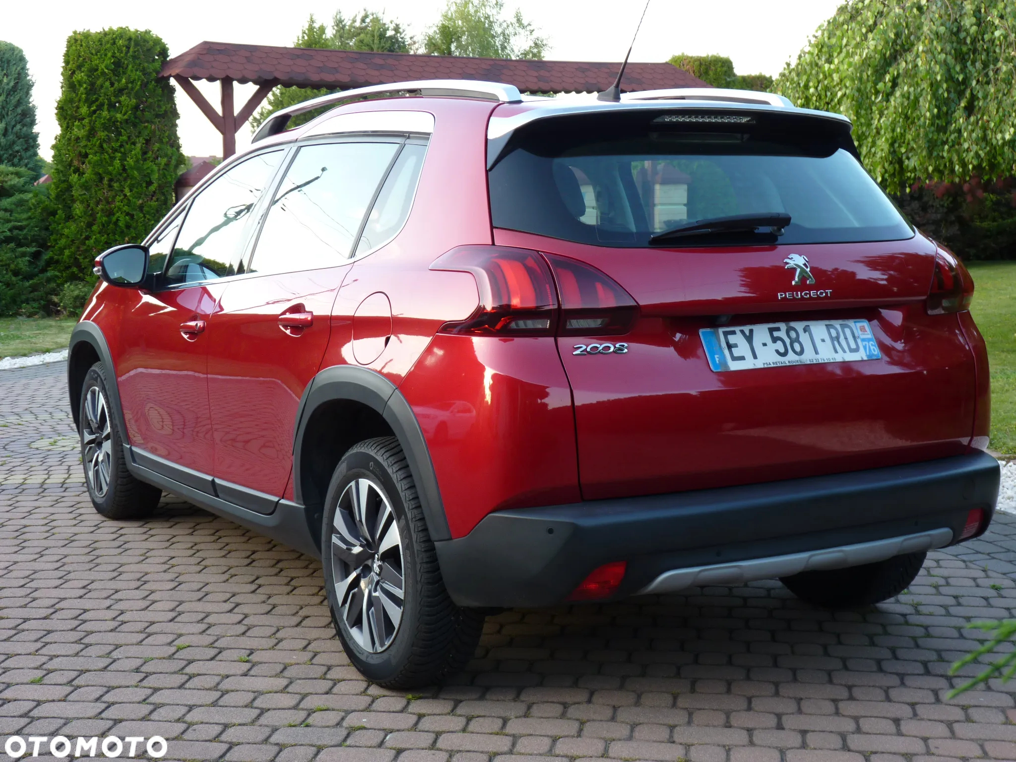 Peugeot 2008 1.5 BlueHDi Allure - 10