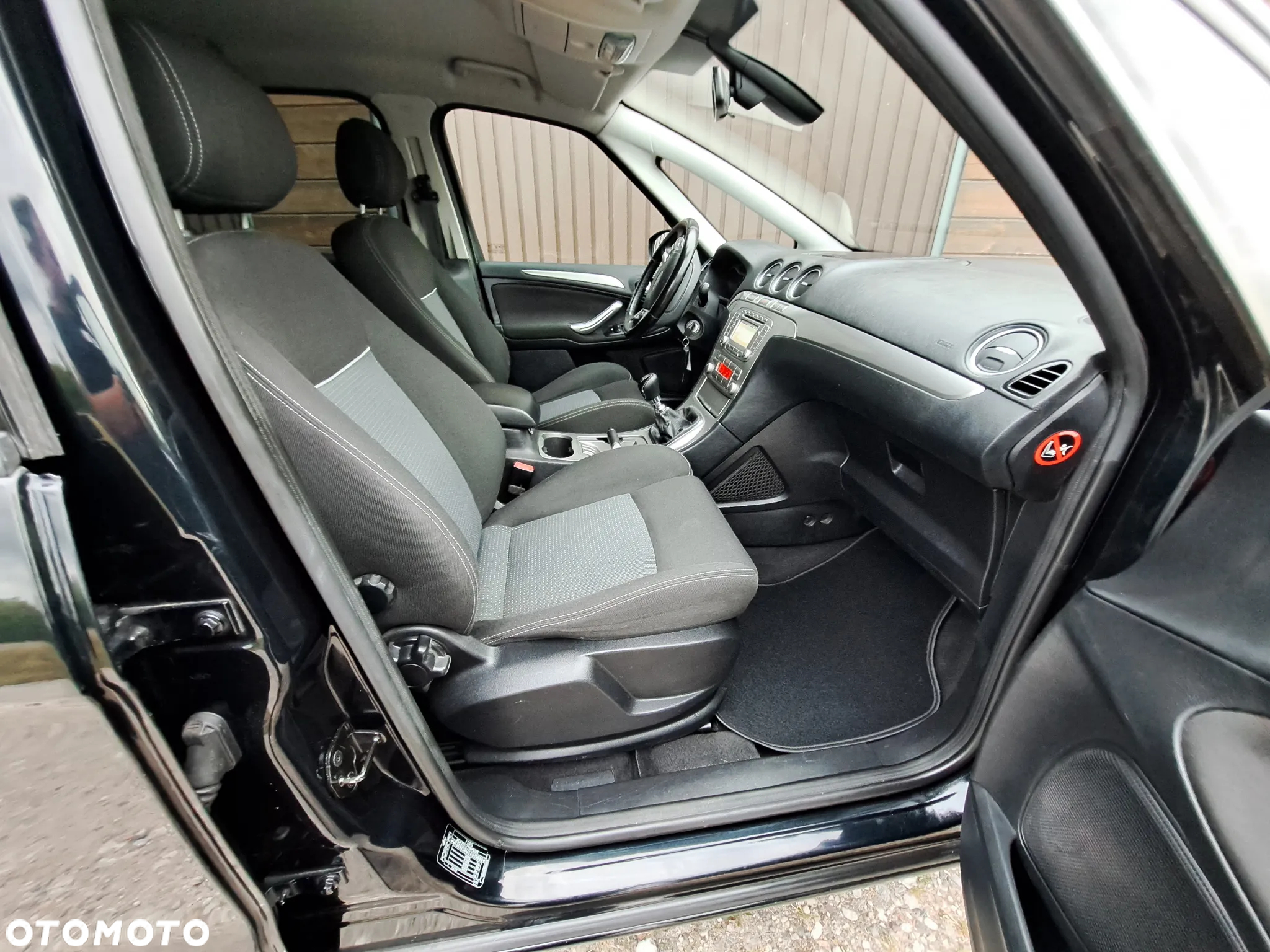 Ford S-Max 2.0 TDCi Titanium - 19