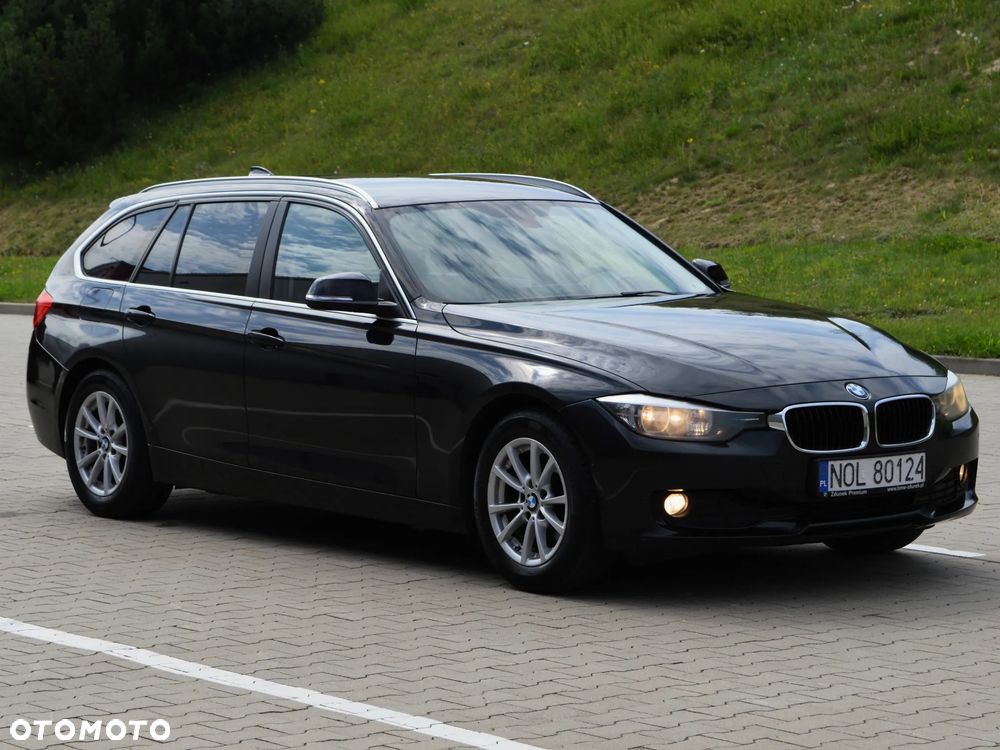BMW Seria 3 318d Sport Line - 3
