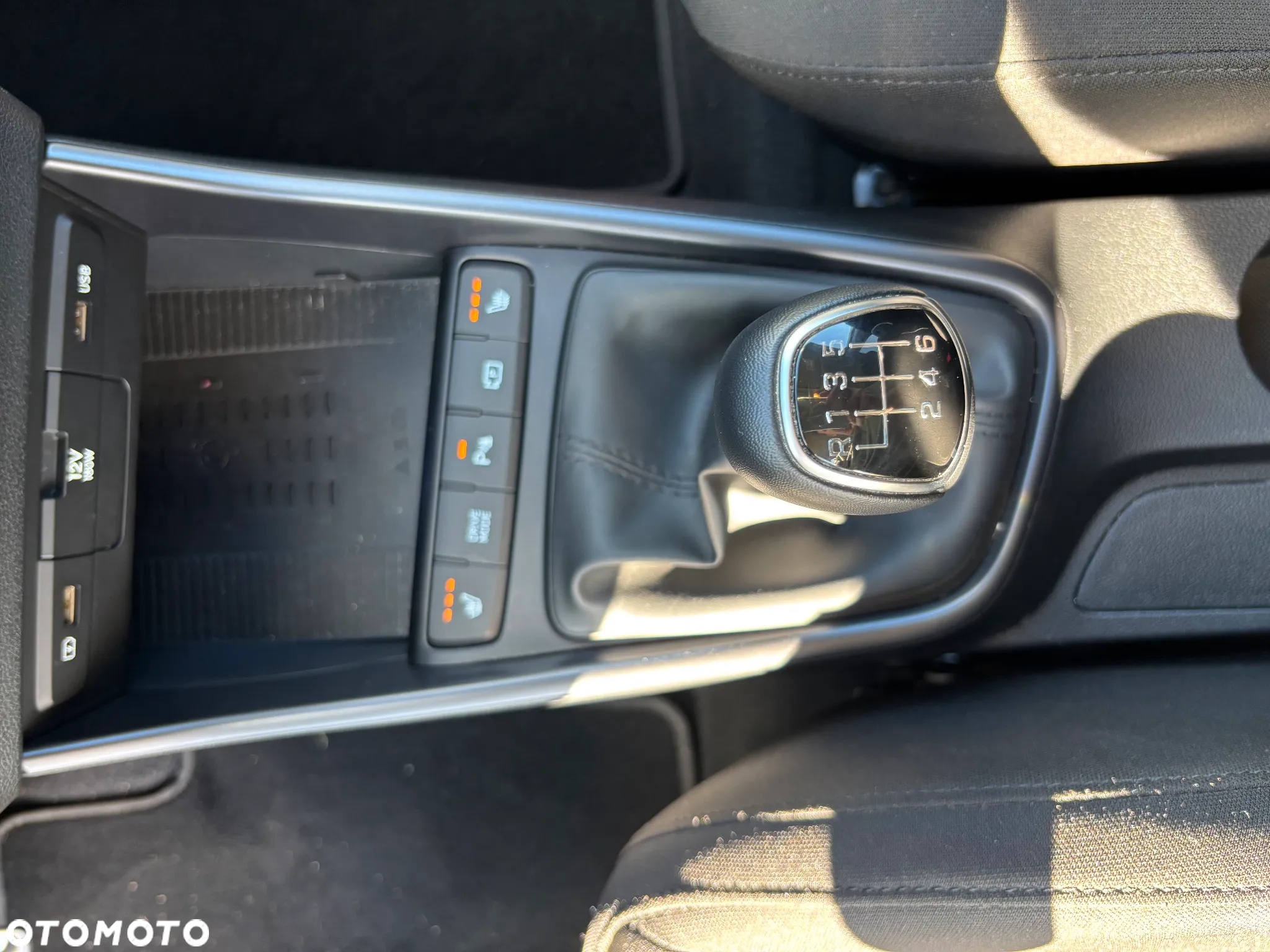 Hyundai Bayon 1.0 T-GDI Executive - 13