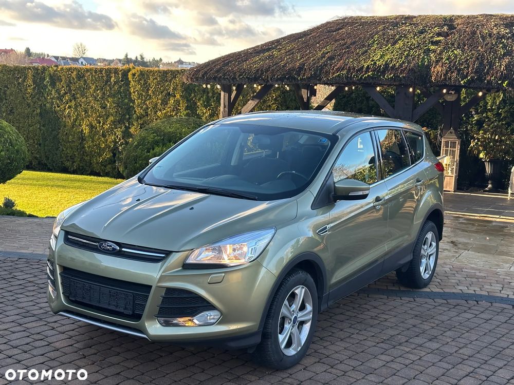 Ford Kuga - 2