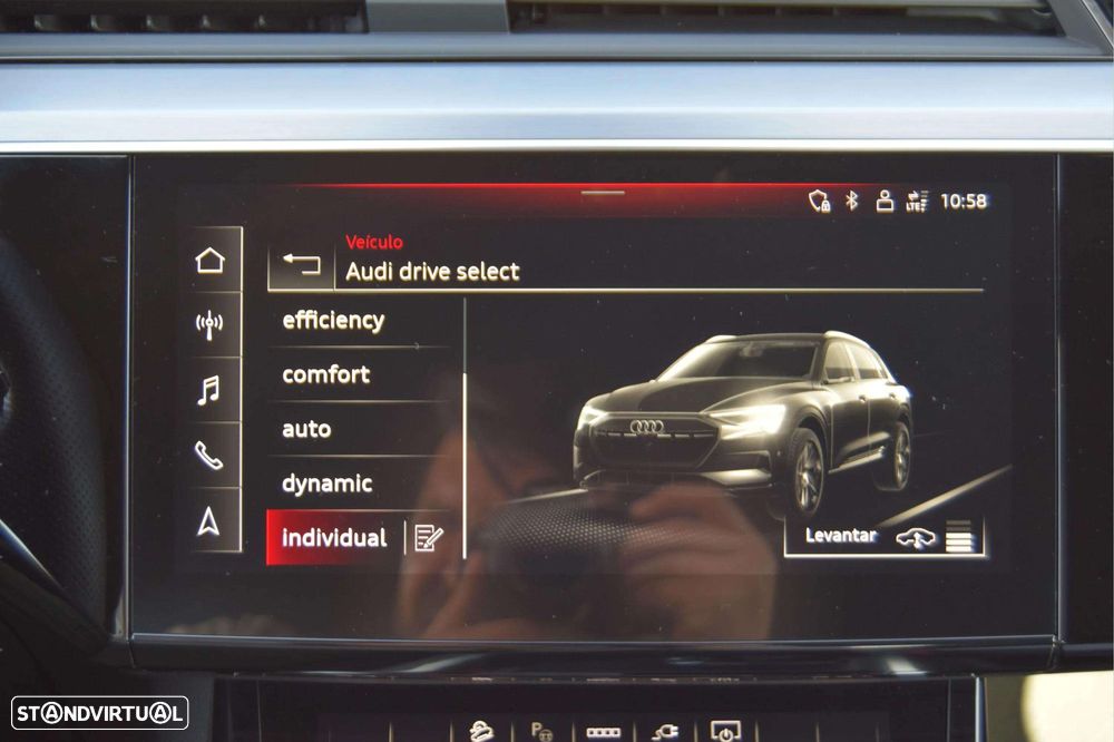 Audi e-tron 55 quattro S line - 30