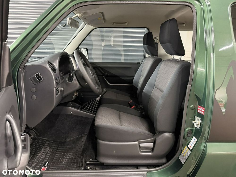 Suzuki Jimny - 12
