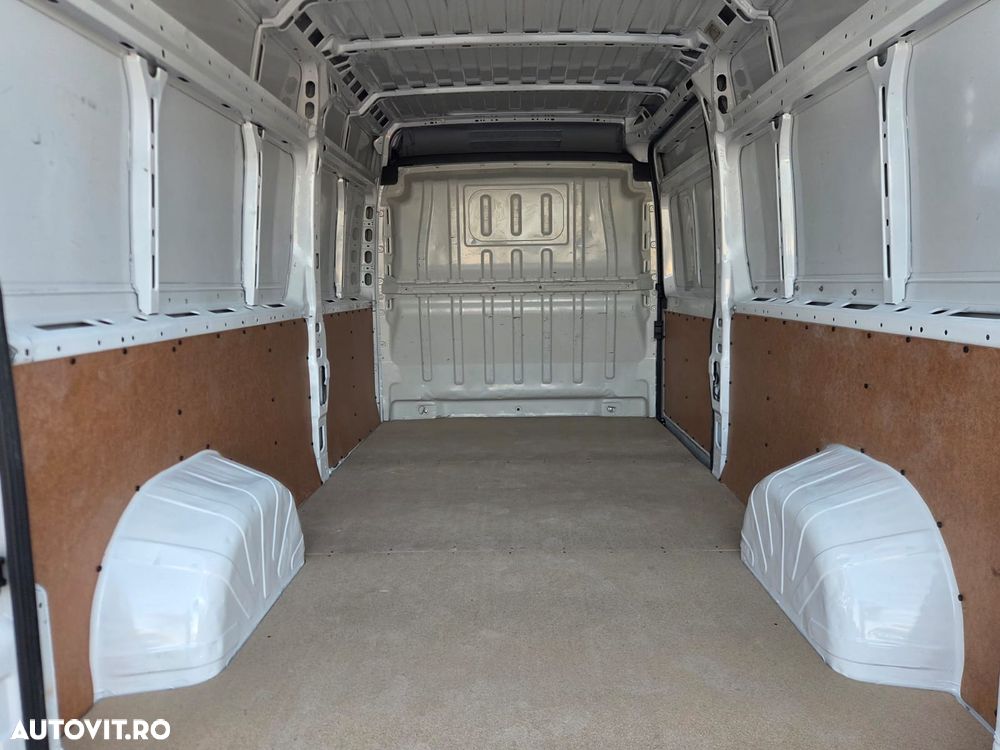 Peugeot New Boxer L3H2 Premium Edition - 12