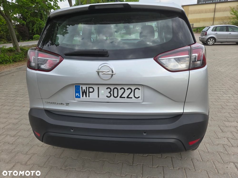 Opel Crossland X 1.2 Essentia - 11