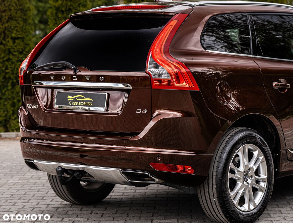 Volvo XC 60 D4 Momentum - 19