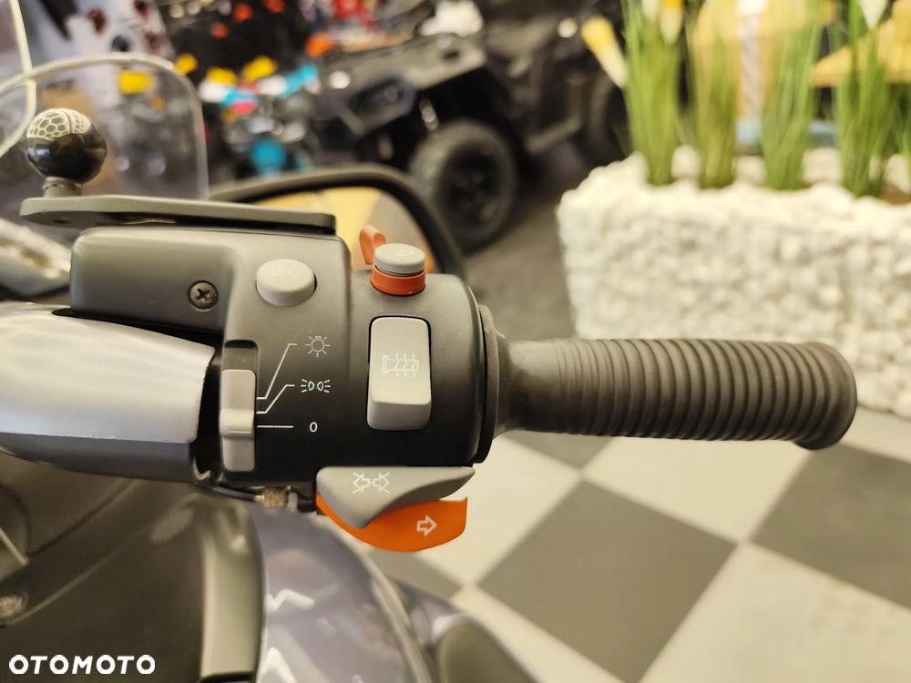 BMW K - 27