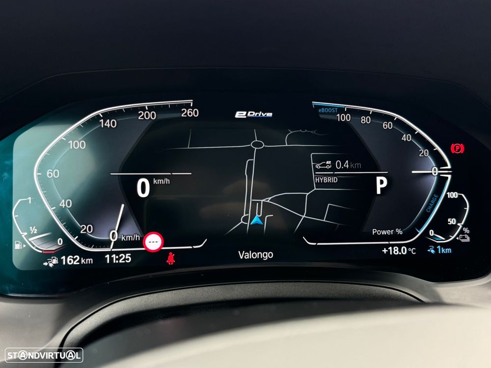 BMW 320 e Touring Corporate Edition Auto - 26