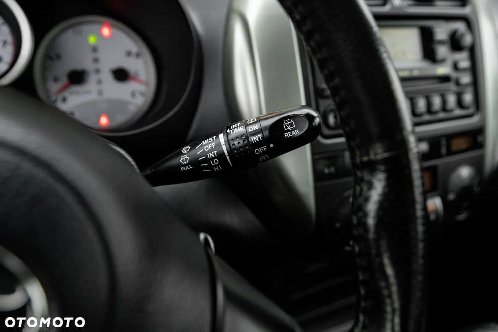 Toyota RAV4 2.0 VVT-i 4x4 - 29