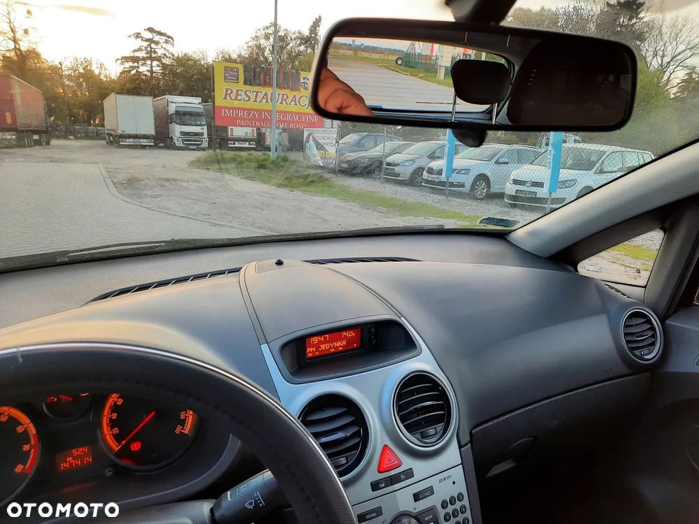 Opel Corsa 1.0 12V Essentia - 26