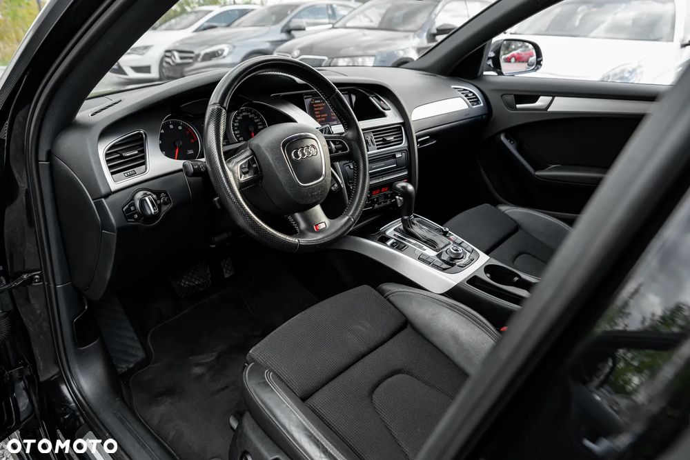 Audi A4 Avant 2.0 TFSI quattro S tronic S line Sportpaket - 17