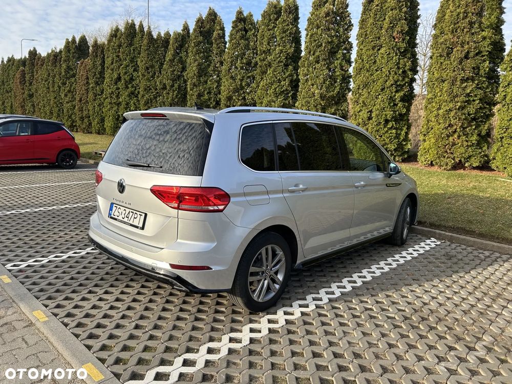 Volkswagen Touran - 7