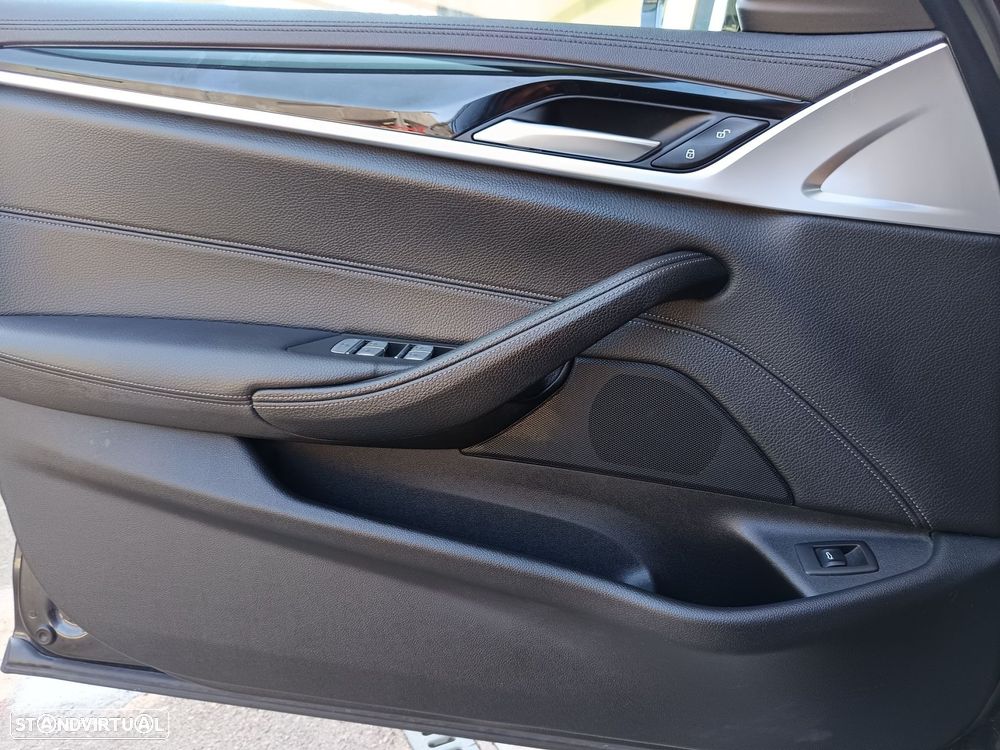 BMW 520 d Line Luxury Auto - 44