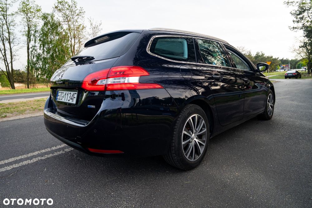 Peugeot 308 - 9
