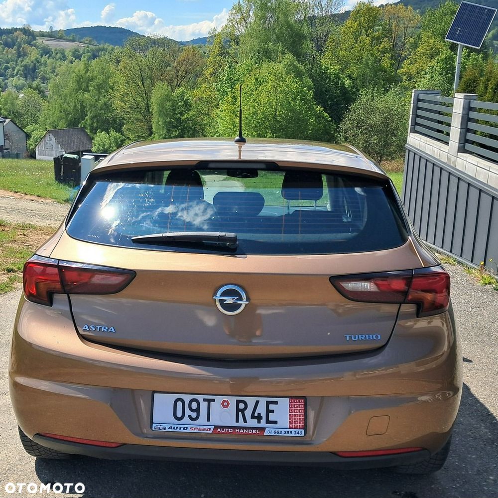 Opel Astra - 4