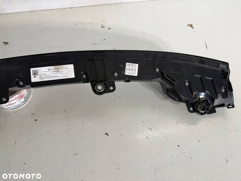 blenda klapy bagażnika taycan 9j1 eu - 15