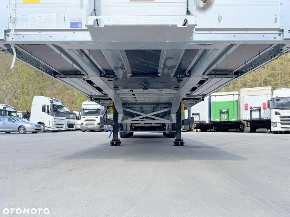 Schmitz Cargobull MEGA VARIOS - 27